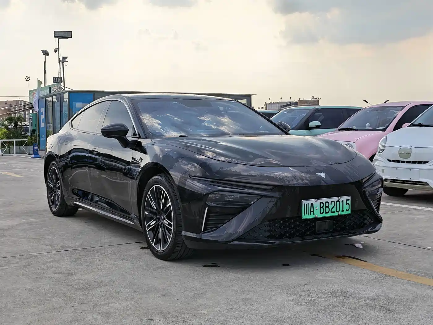 Nezha Auto Nezha S 2024 2024 Model Pure Electric 520km RWD Lite Edition