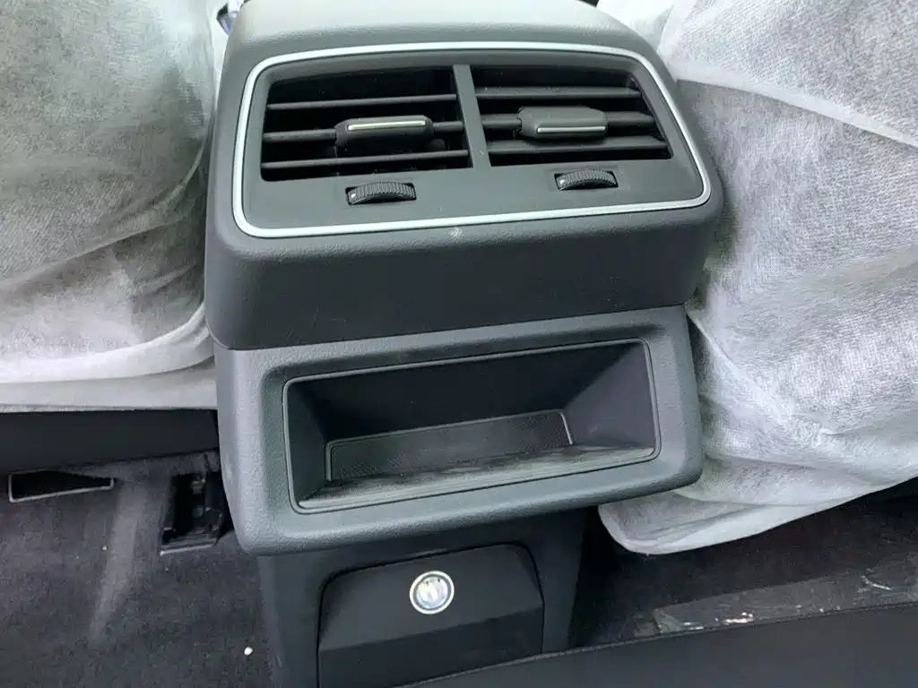 Audi e-tron 2026 2021 50 quattro Luxury