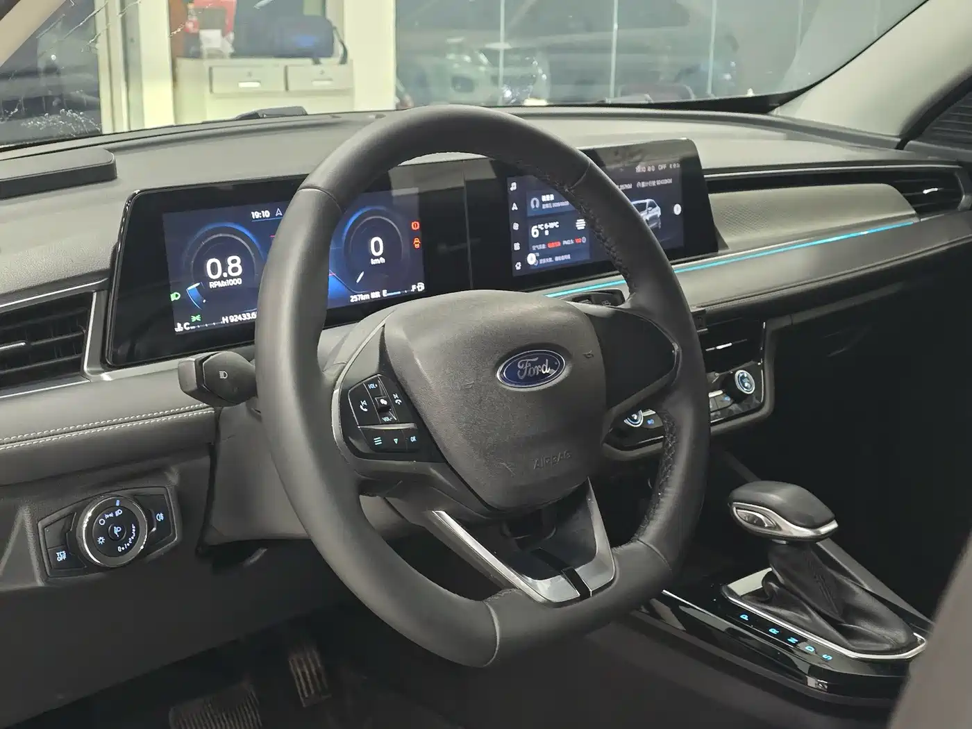 Ford Escort 2022 2021 1.5L Automatic Diamond Edition