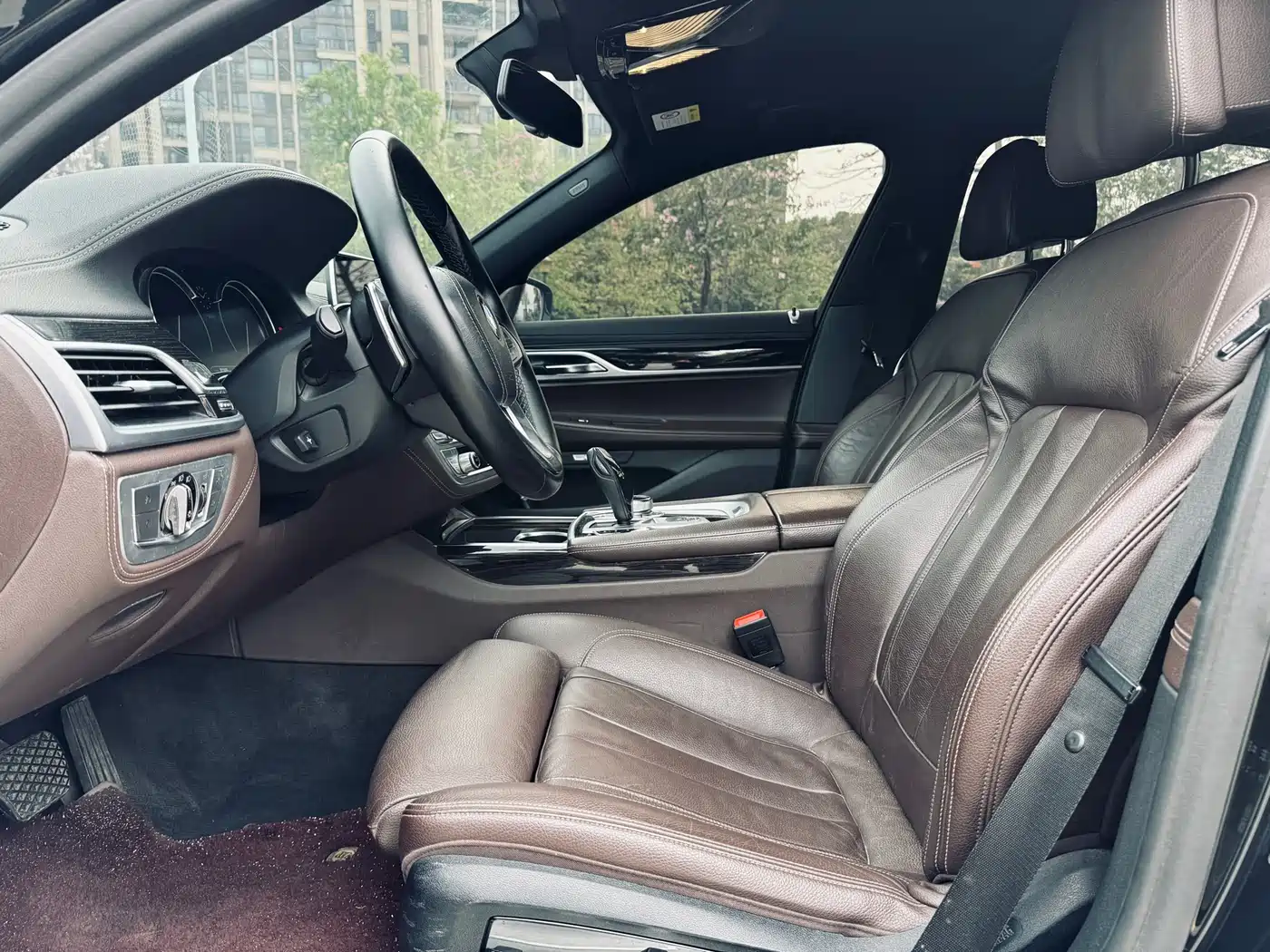 BMW 7 Series 2018 730Li Leading Type M Sport Package фото 15