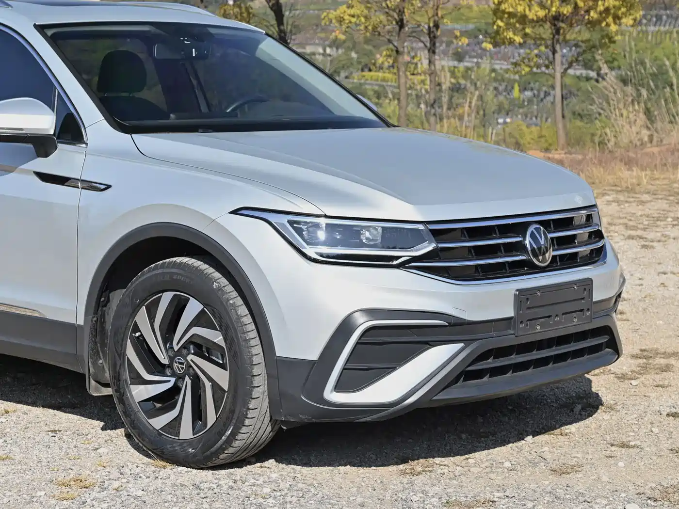 Volkswagen Tiguan L 2022 330TSI Automatic 2WD Smart Edition фото 18