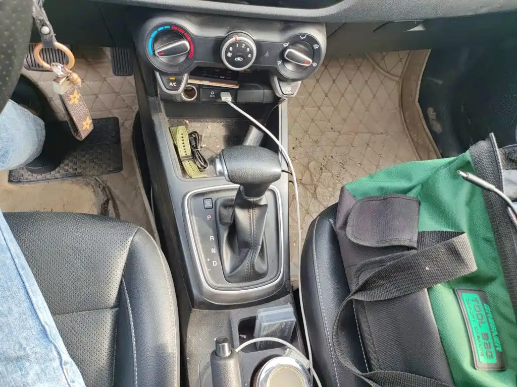 Kia K2 2018 2017 Sedan 1.4L AT 15th Anniversary Special Edition GLS