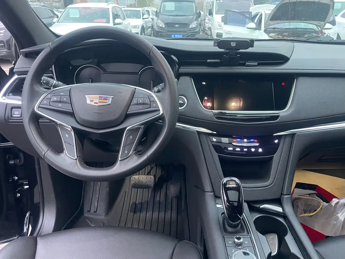 CADILLAC XT5