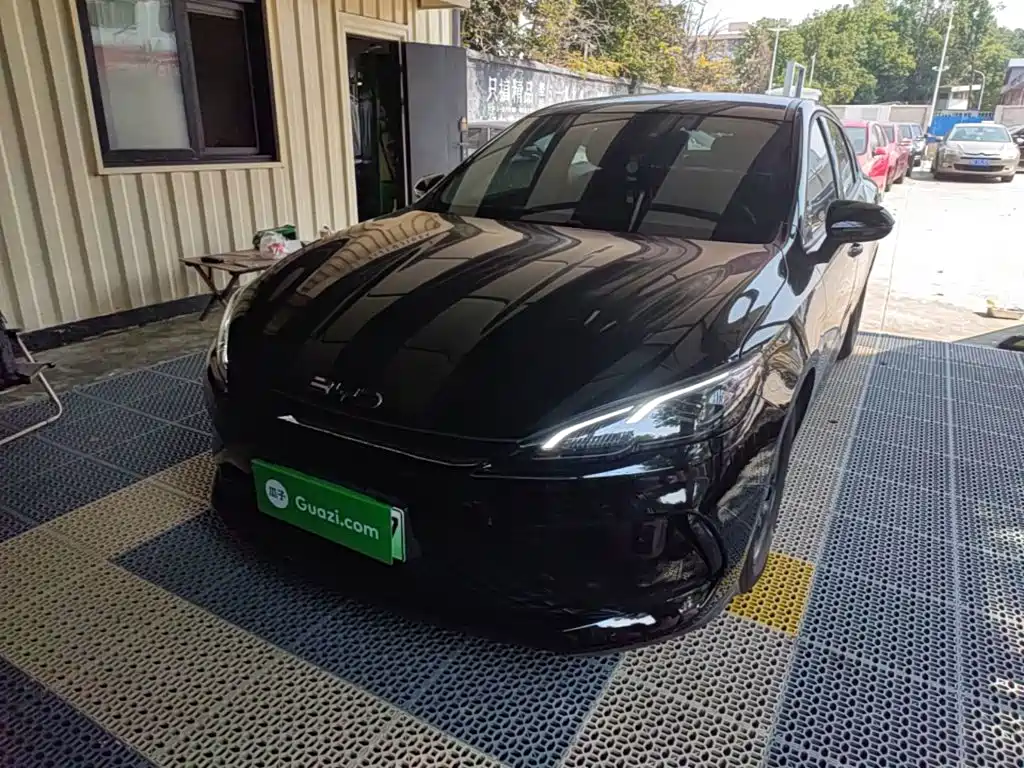 BYD Hai Bao 05 DM-i 2025 — пригон из Китая