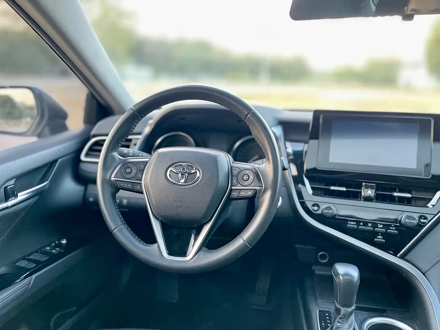 Toyota Camry 2021 Hybrid 2.5HGVP Leading Edition фото 11