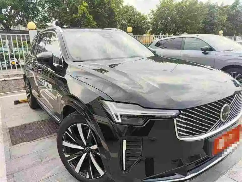 Volvo XC90 2025 2025 Facelift B6 Smart Elegance Luxury 6-seater