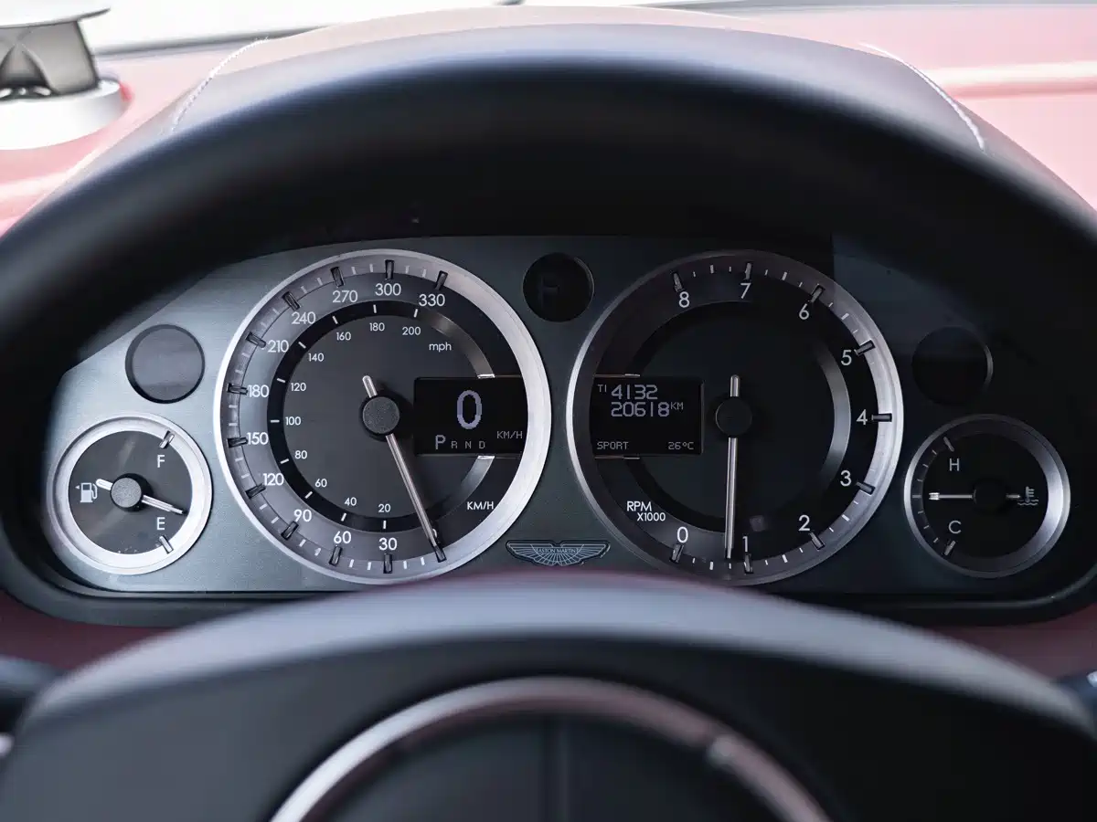 Aston Martin Rapide 2014 2013 6.0L S