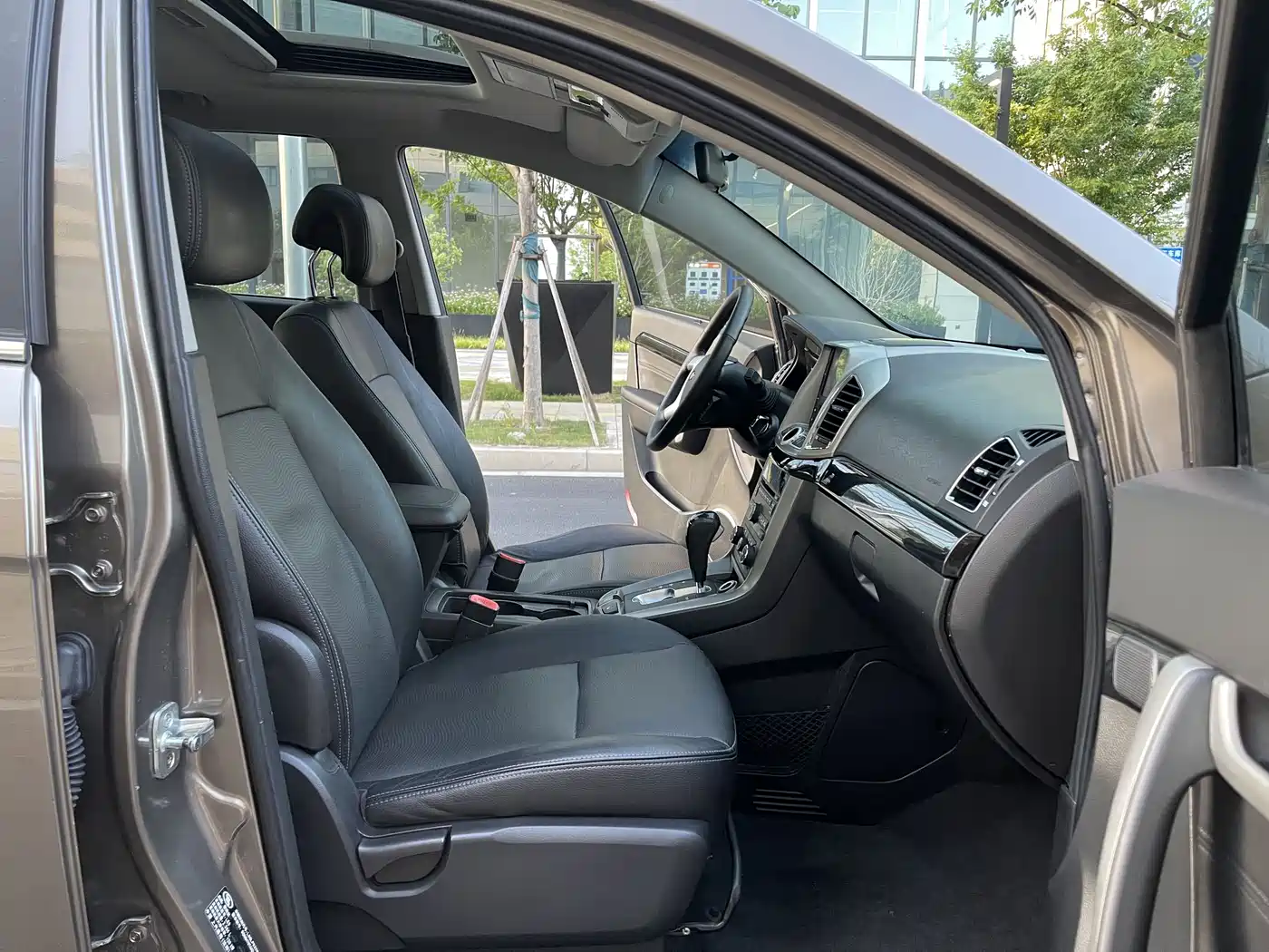 Chevrolet Captiva 2017 2.4L 4WD Flagship Edition 7-Seater фото 7