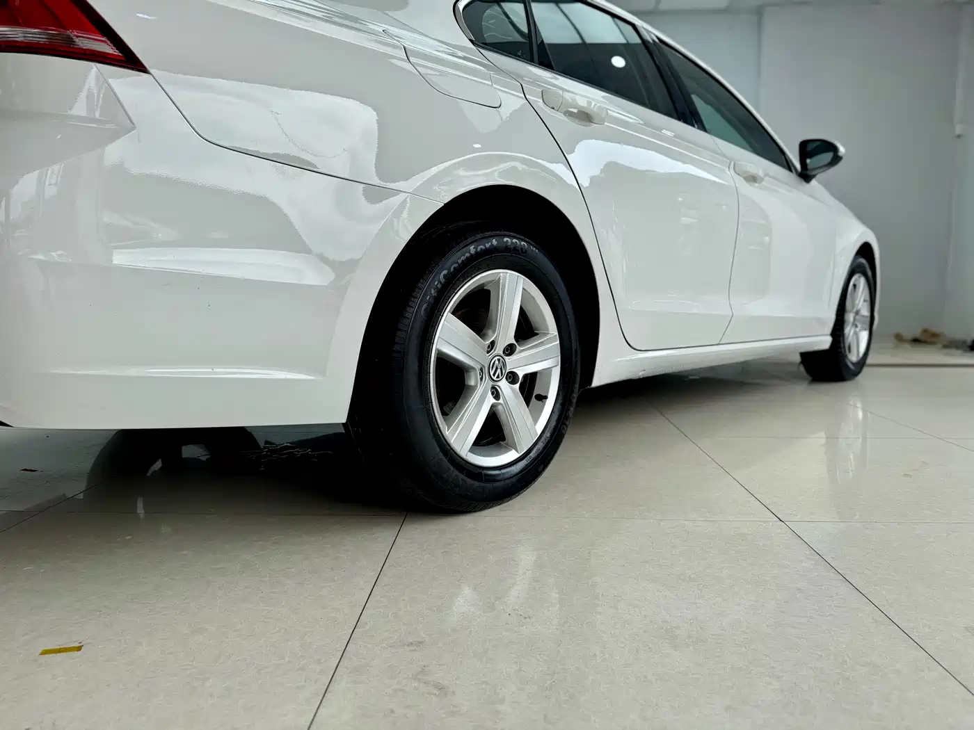 Volkswagen Lamando 2018 230TSI DSG Trend Edition фото 19