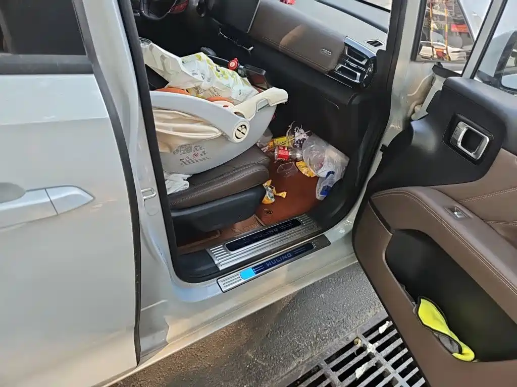 Wuling Motors Xingguang 730 2026 2025 Model Base Version