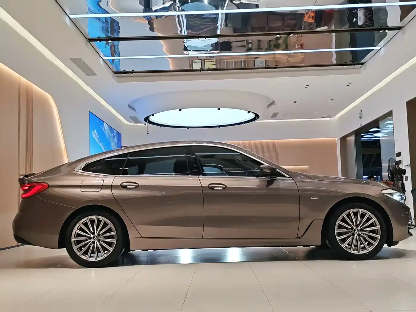BMW 6 Series GT 2018 2018 630i Luxury Design Package