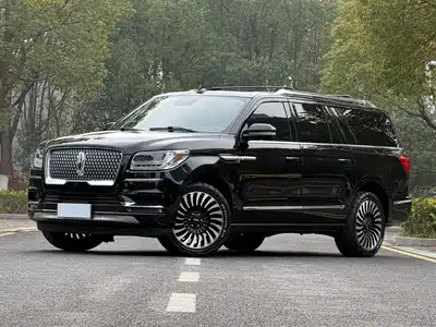 Lincoln Navigator