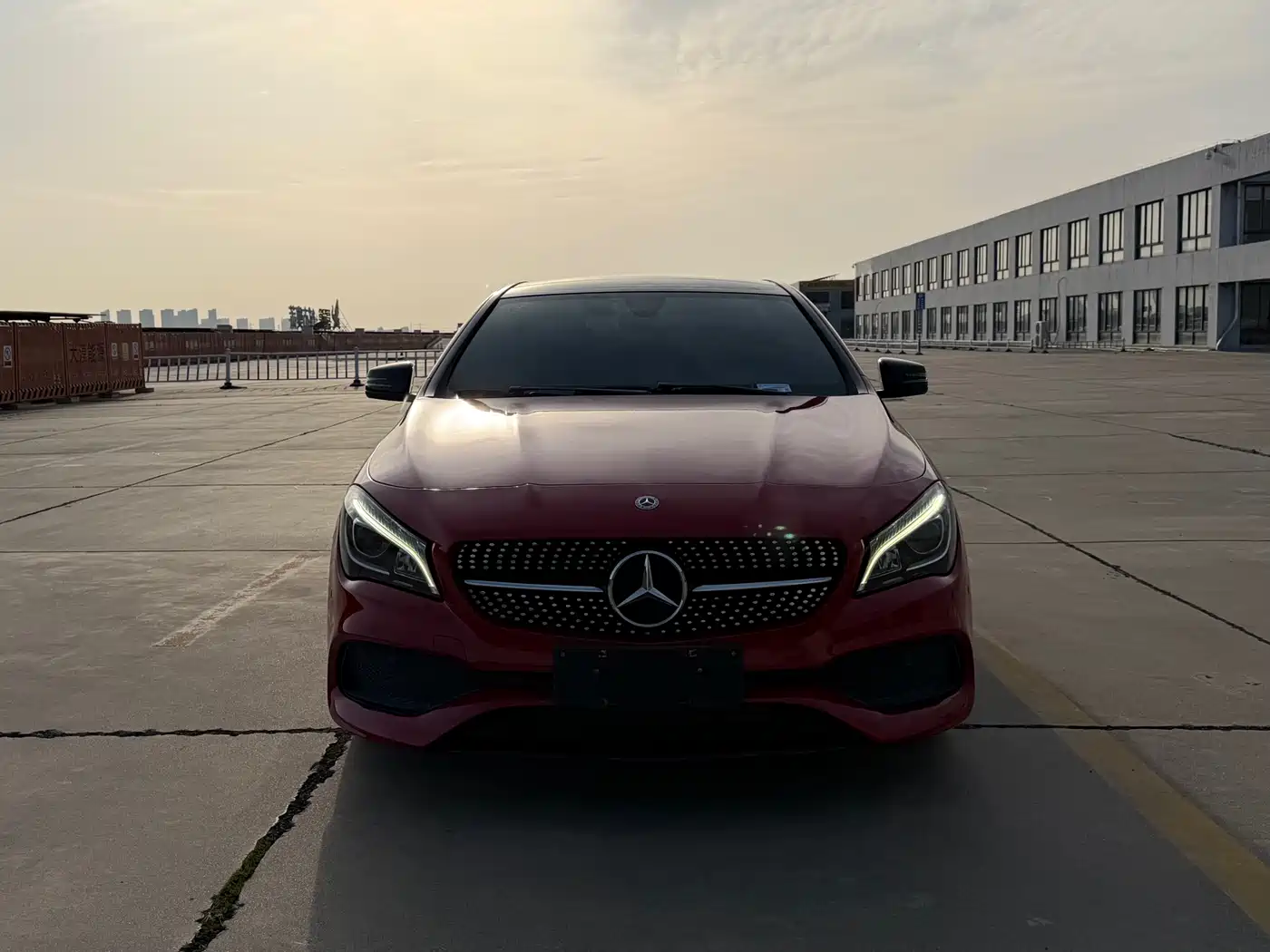 Mercedes-Benz CLA (Import) 2018 CLA 220 4MATIC фото 2