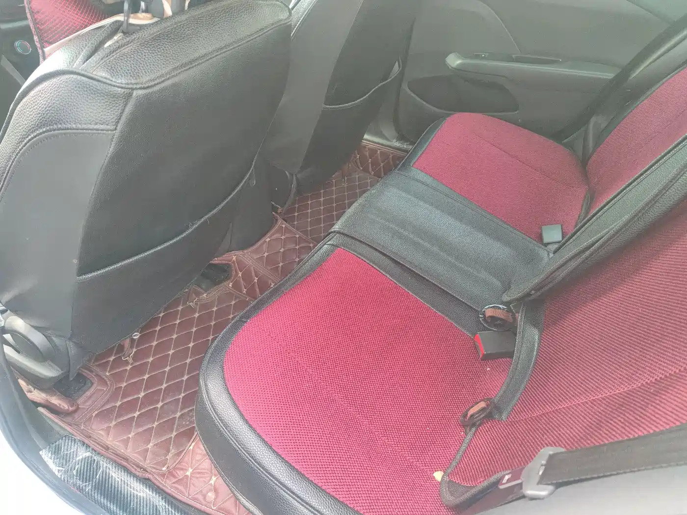 Chevrolet Cavalier 2016 1.5L Automatic Enjoyment Edition фото 5