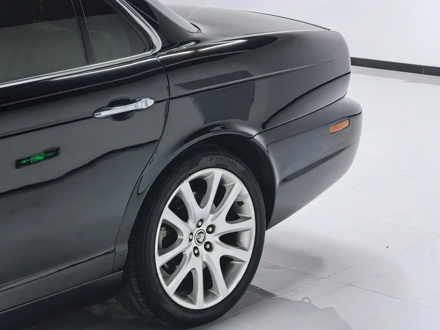 Jaguar XJ 2009 2007 Model XJ6L 3.0 Royal Long Wheelbase