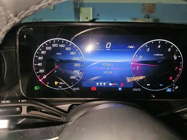 Mercedes-Benz C-Class 2025 C 260 L Night Sport Edition — фото 4