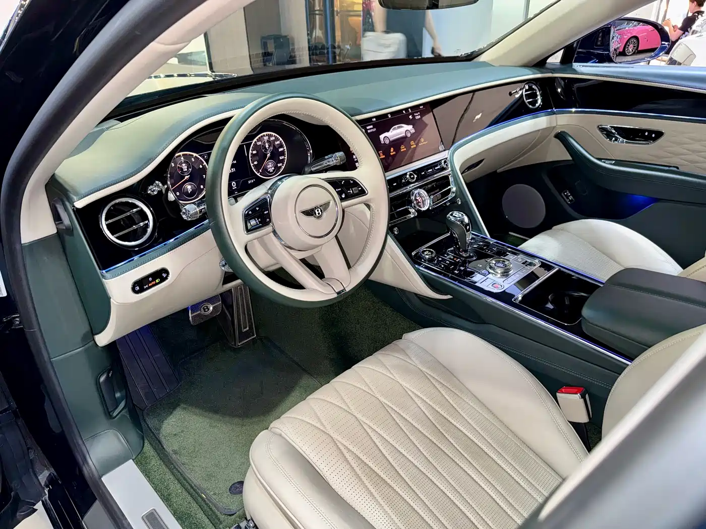 Bentley Flying Spur 2024 2021 4.0T V8 Standard Version