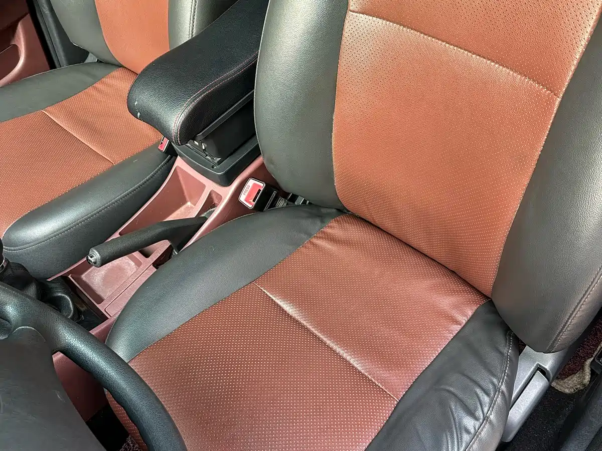 BYD F3 2013 Energy-saving Edition 1.5L Manual Comfort фото 4