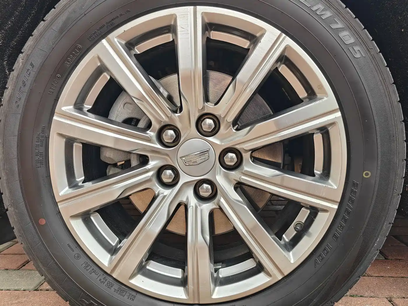 CADILLAC XT4
