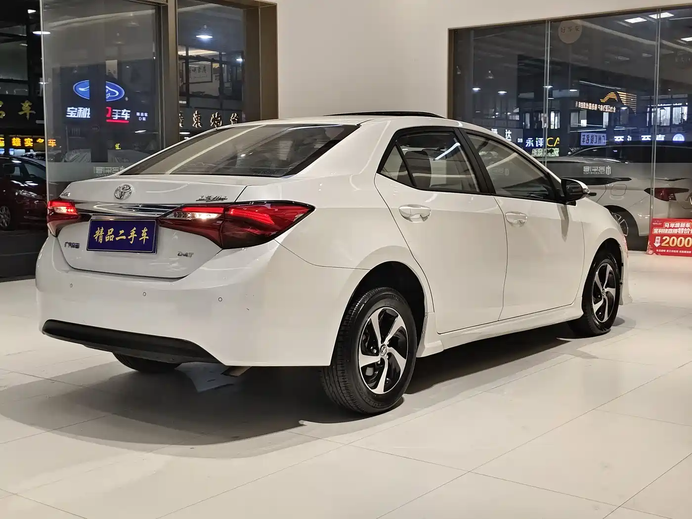 Toyota Levin 2018 185T CVT Luxury Edition фото 7