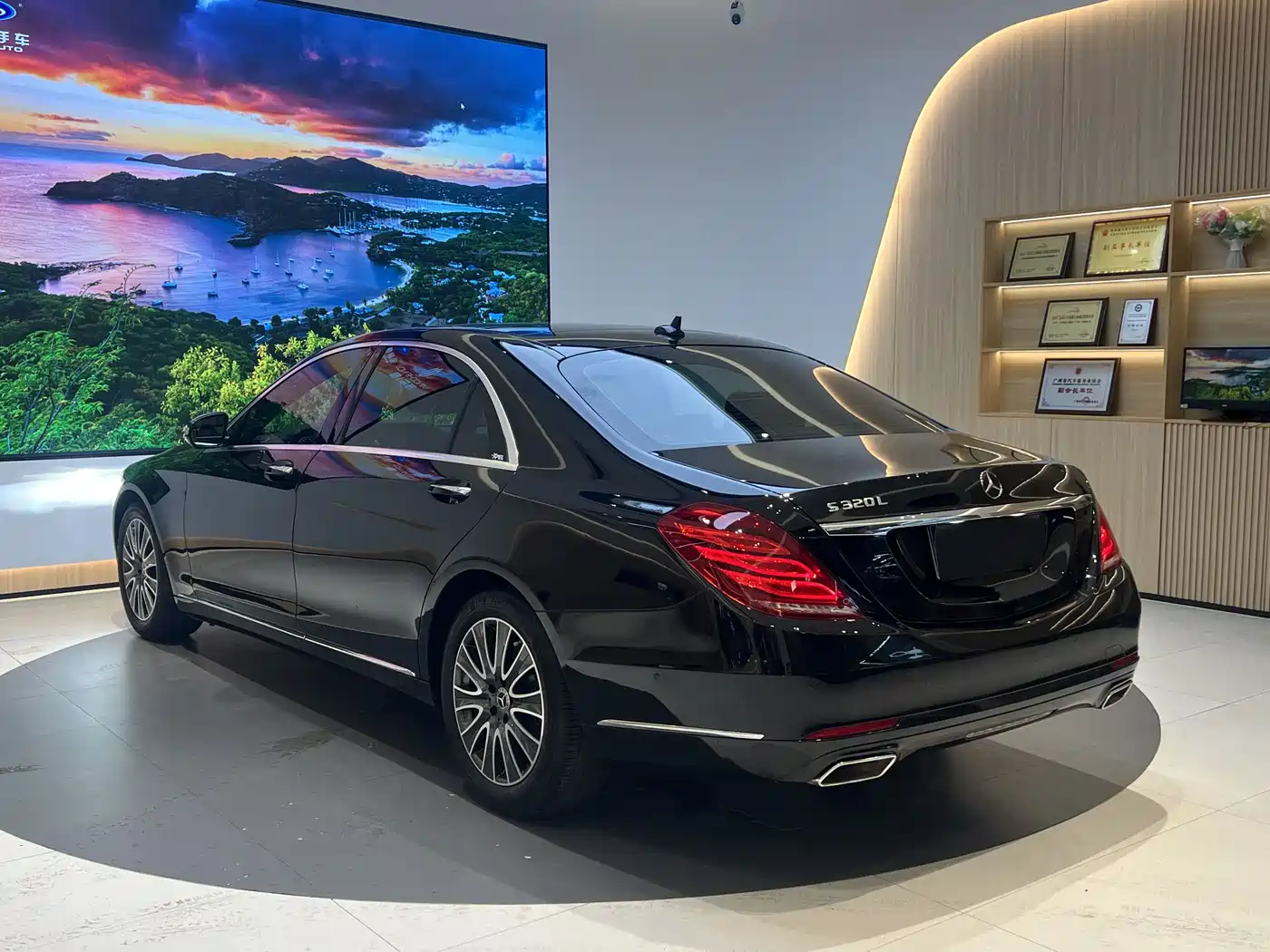 Mercedes-Benz S-Class 2017 S 320 L Business фото 5