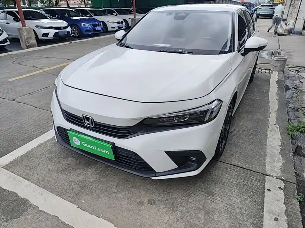 Фото 2 - Honda Civic