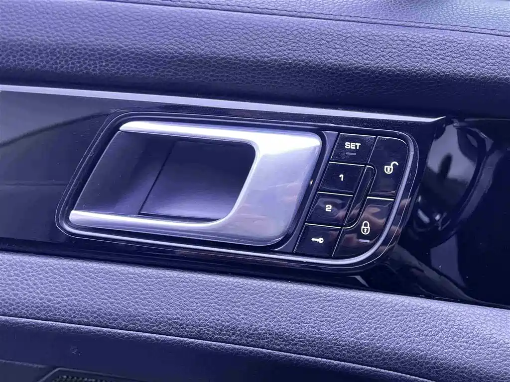 PORSCHE PANAMERA NEW ENERGY