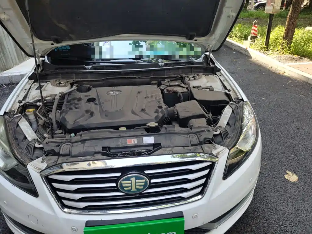 Фото 23 - Besturn B70