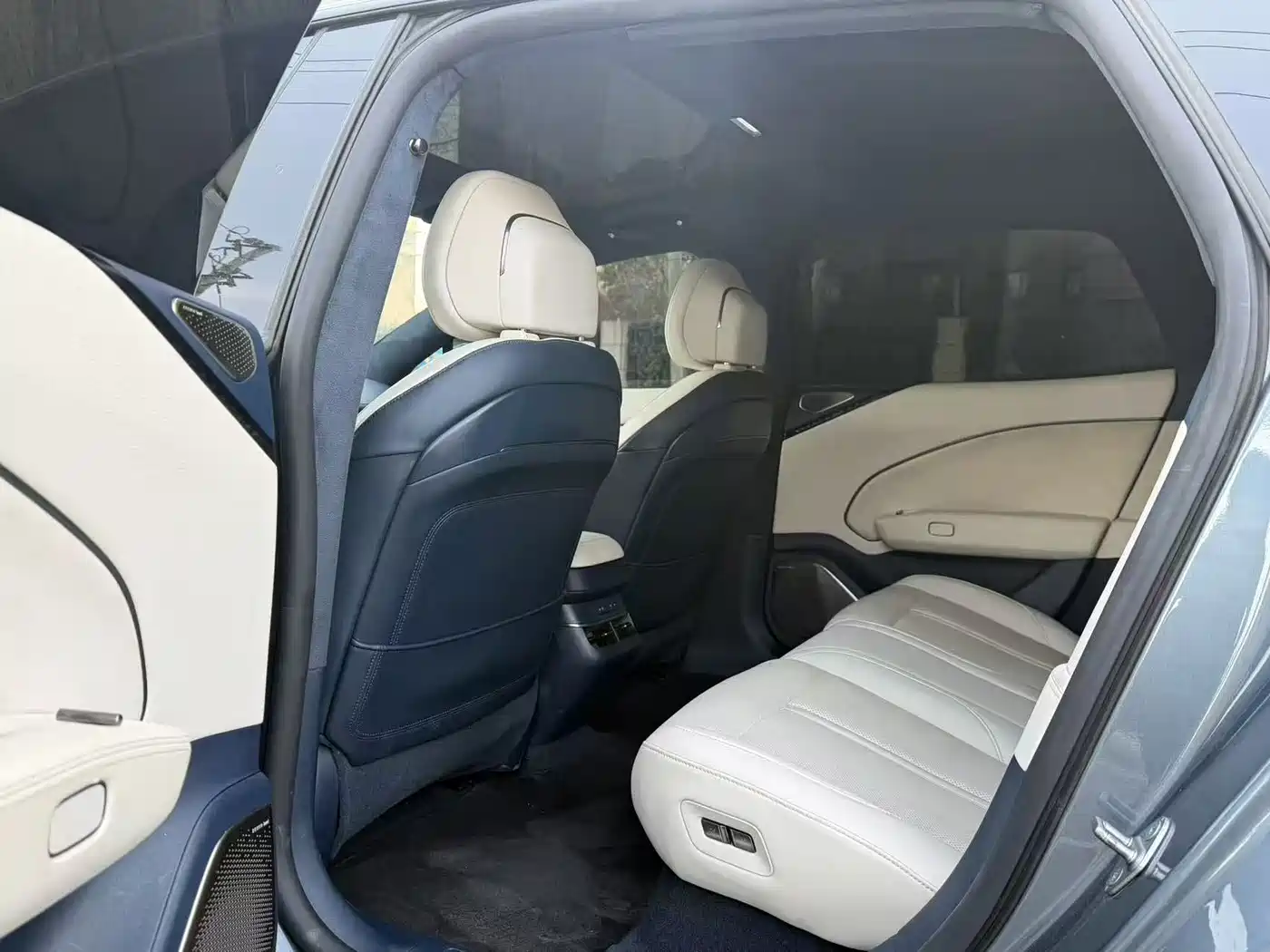 ZEEKR EXTREME KRYPTON 007