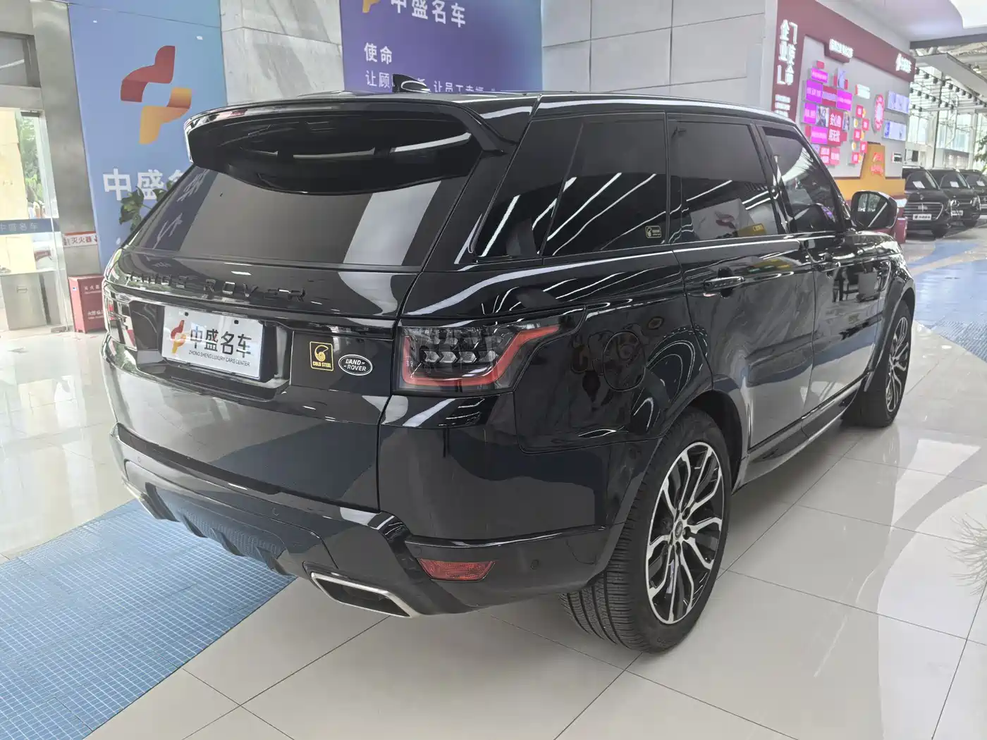 Фото 7 - Land Rover Range Rover Sport