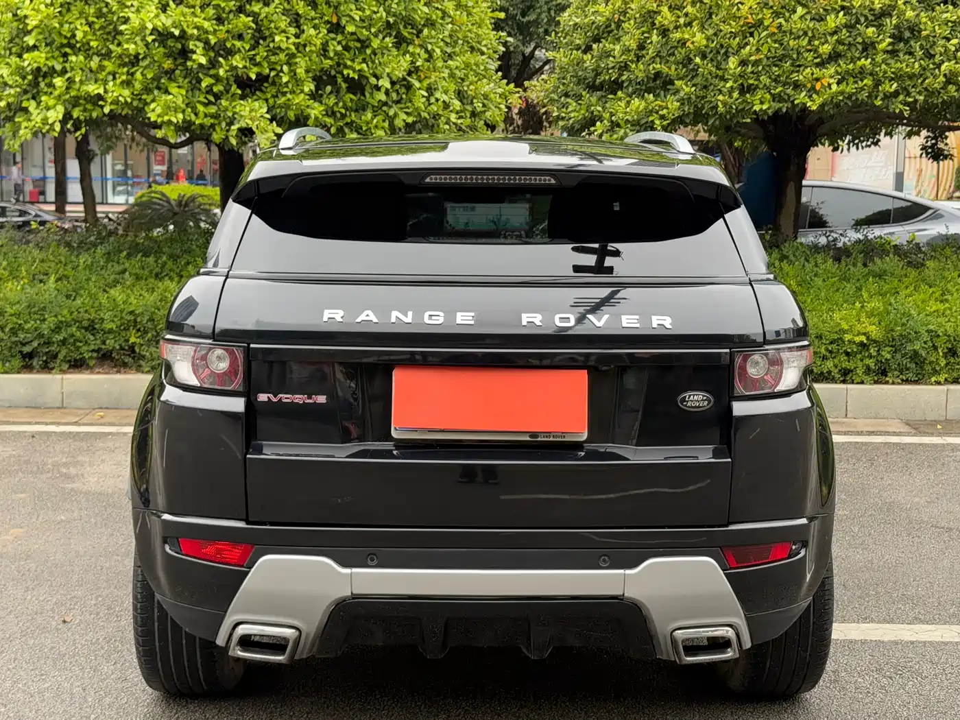 Land Rover Range Rover Evoque (Import) 2013 2.0T 5-door Premium Edition фото 5