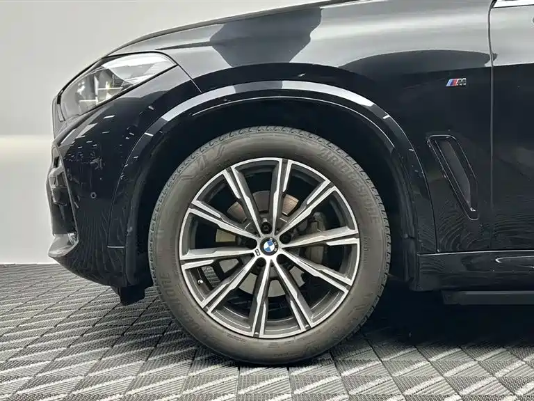 BMW X5 (Import) 2021 2021 xDrive30i M Sport Package