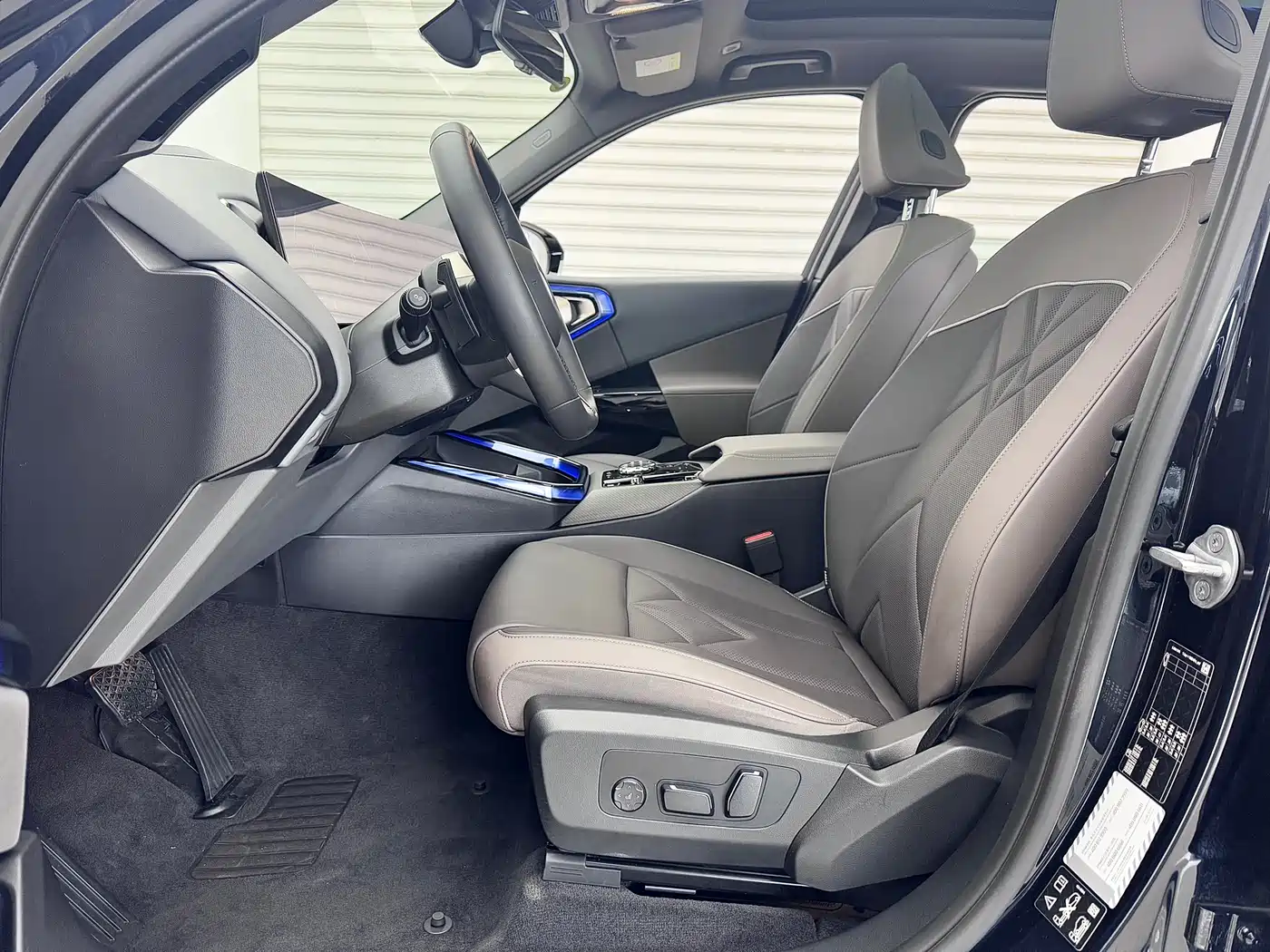 BMW X3 2025 xDrive30L Premium M Sport Package фото 8