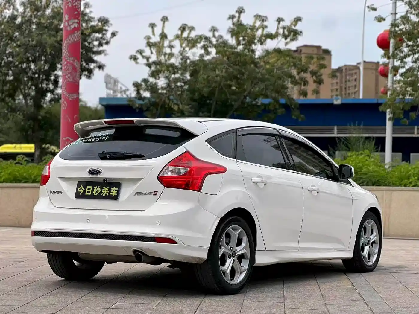 Фото 7 - Ford Focus
