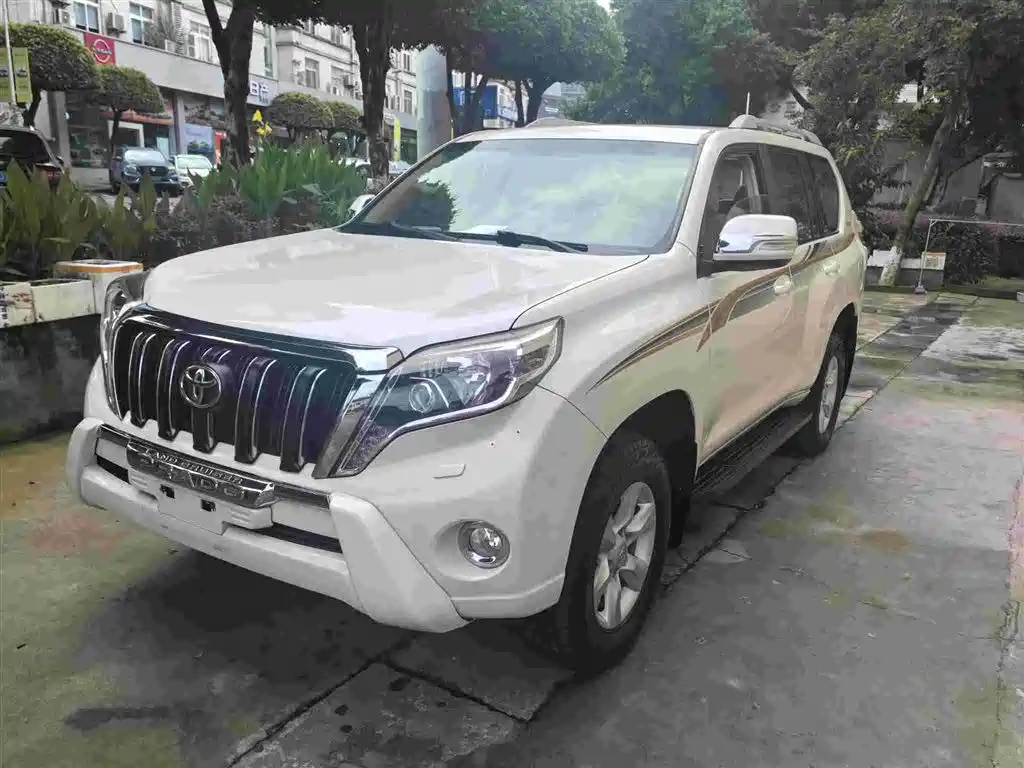 Toyota Prado (Import) 2015 2014 2.7L Automatic Luxury