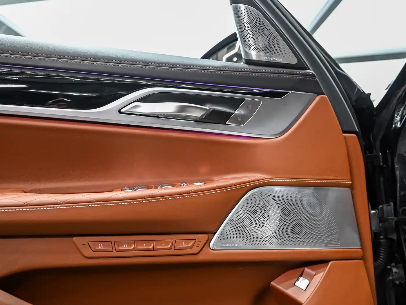 BMW 7 Series 2021 Model 740Li xDrive Executive Luxury Package фото 10