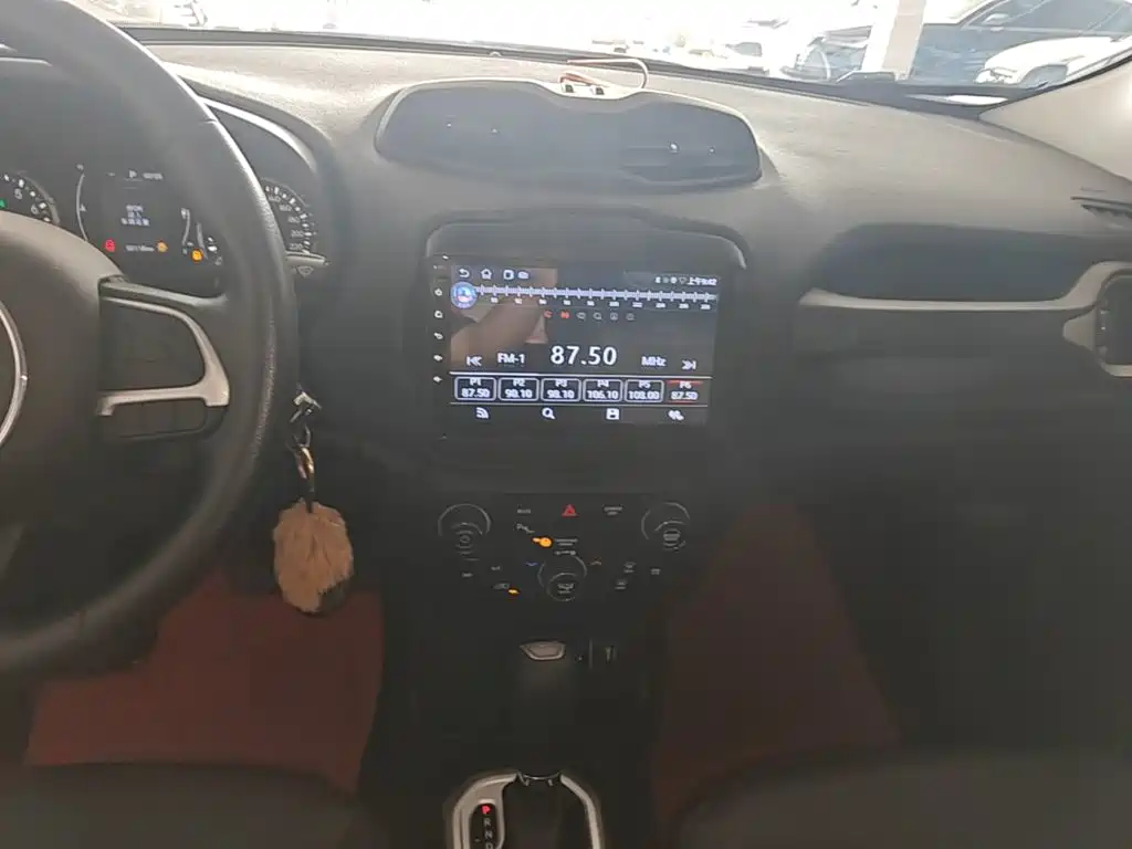 Jeep Renegade 2020 2019 220T Automatic Premium