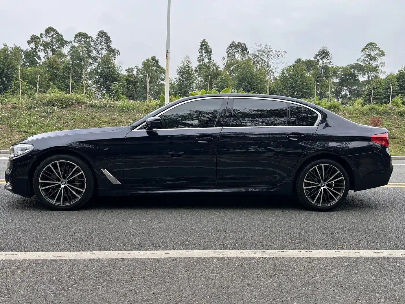 BMW 5 Series 2020 530Li Leading M Sport Package фото 4