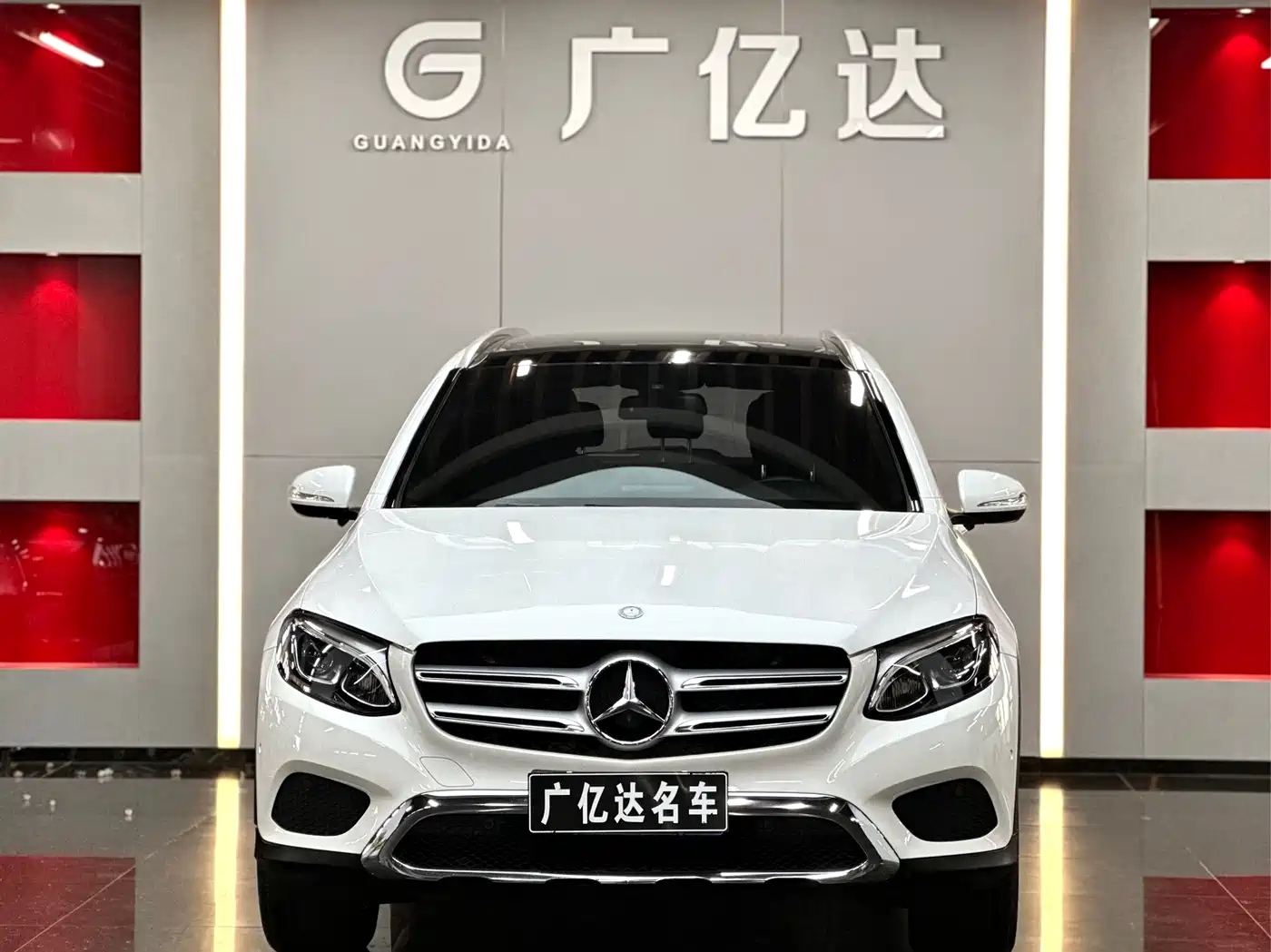 Mercedes-Benz GLC 2016 GLC 260 4MATIC Dynamic фото 2