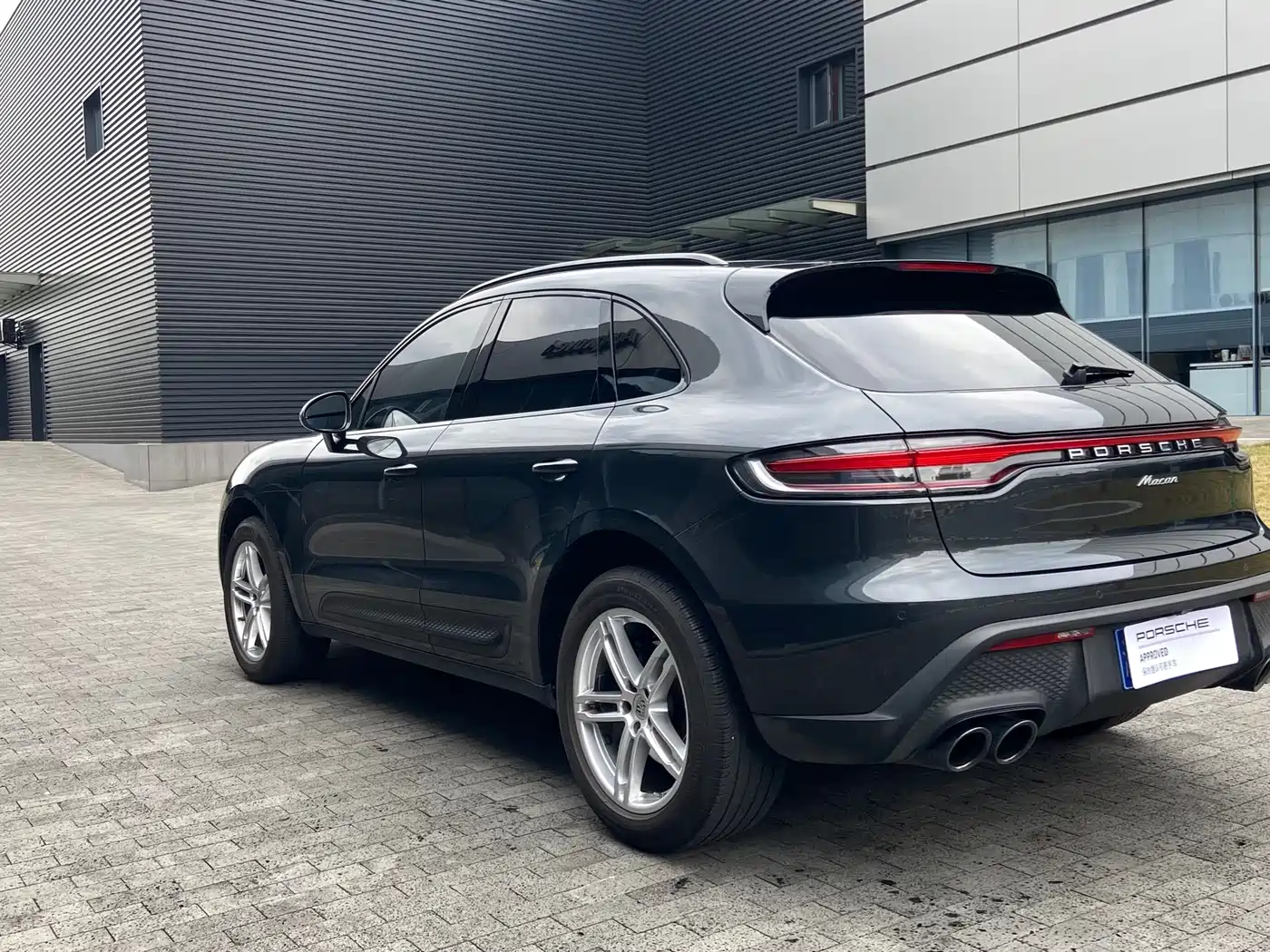 Porsche Macan 2023 Macan 2.0T фото 11