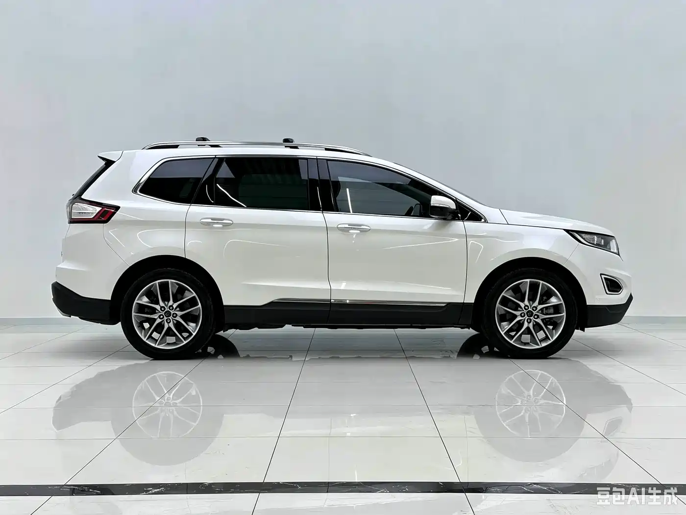 Фото 4 - Ford Edge