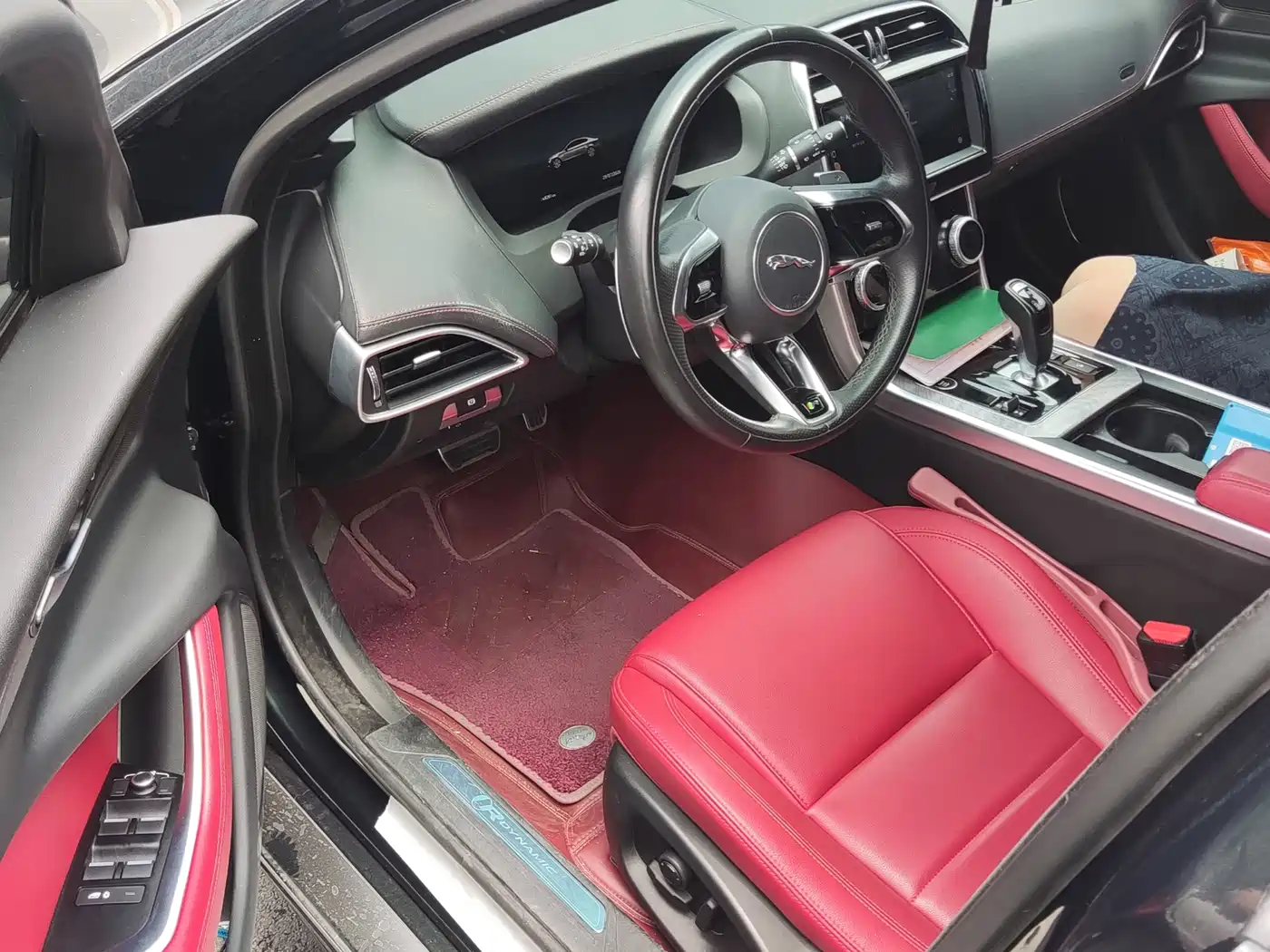 Photo 1 - Jaguar XEL