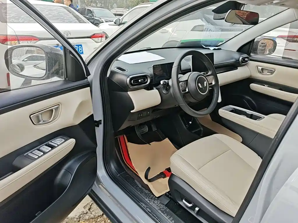 Wuling Motors Wuling Binguo PLUS 2024 2024 Model 510km Flagship Edition 4-Seater