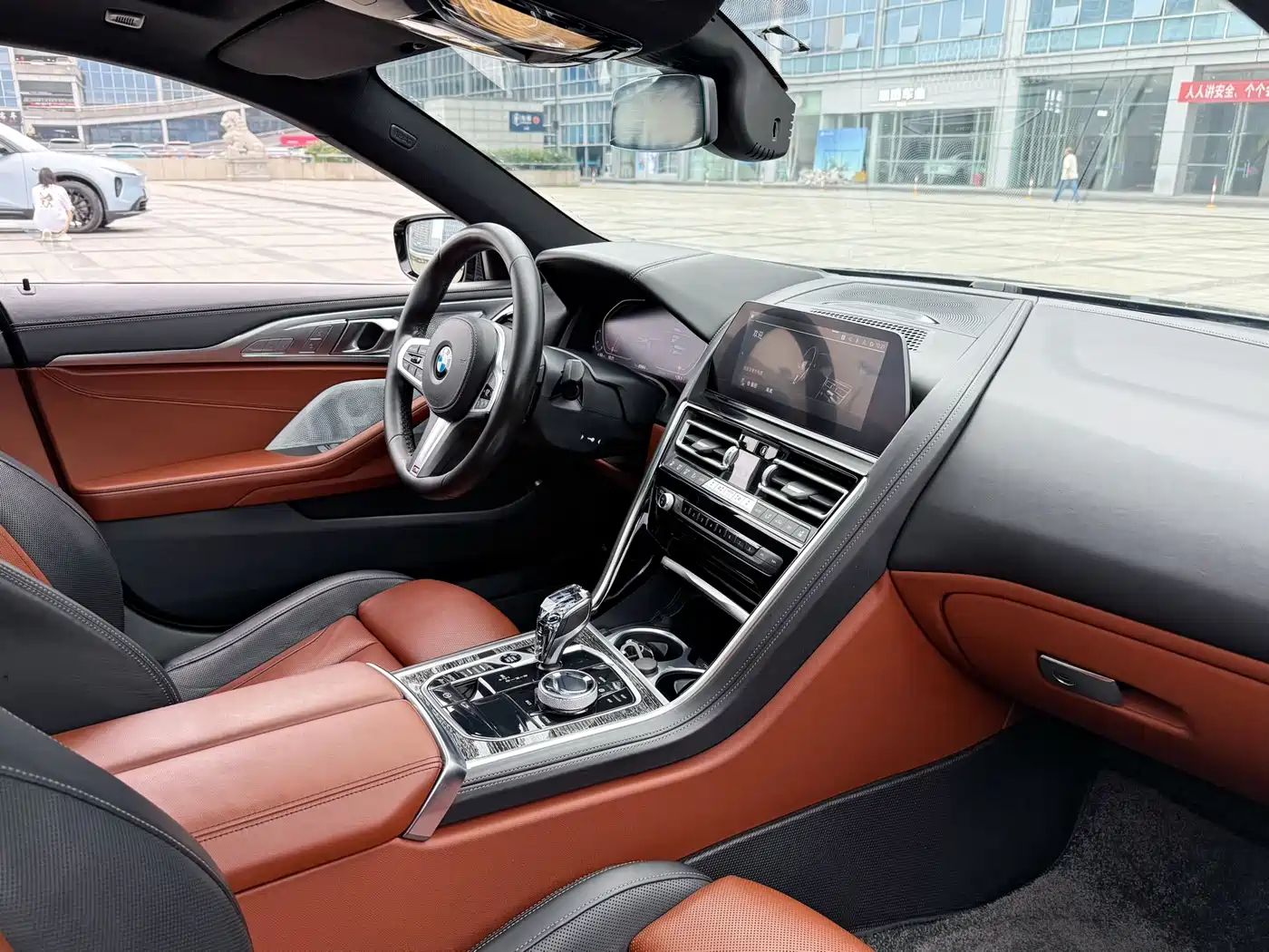 Фото 8 - BMW 8 Series