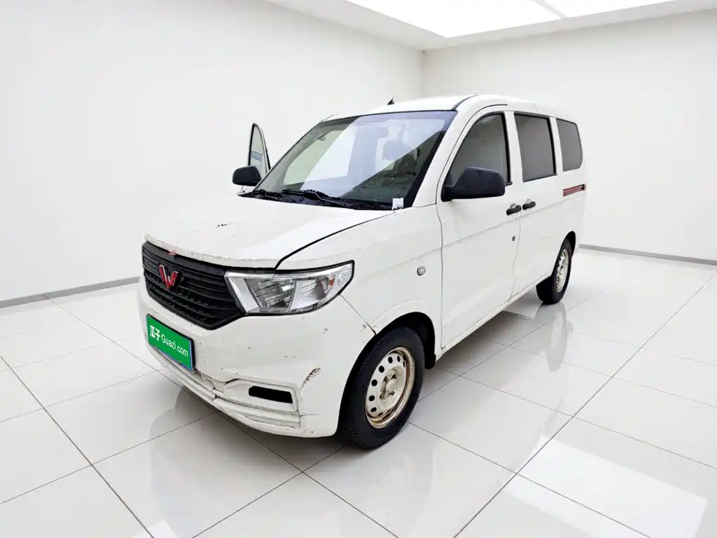 Фото 1 - Wuling Motors Wuling Hongguang V