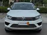 Photo 2 - Volkswagen Touareg