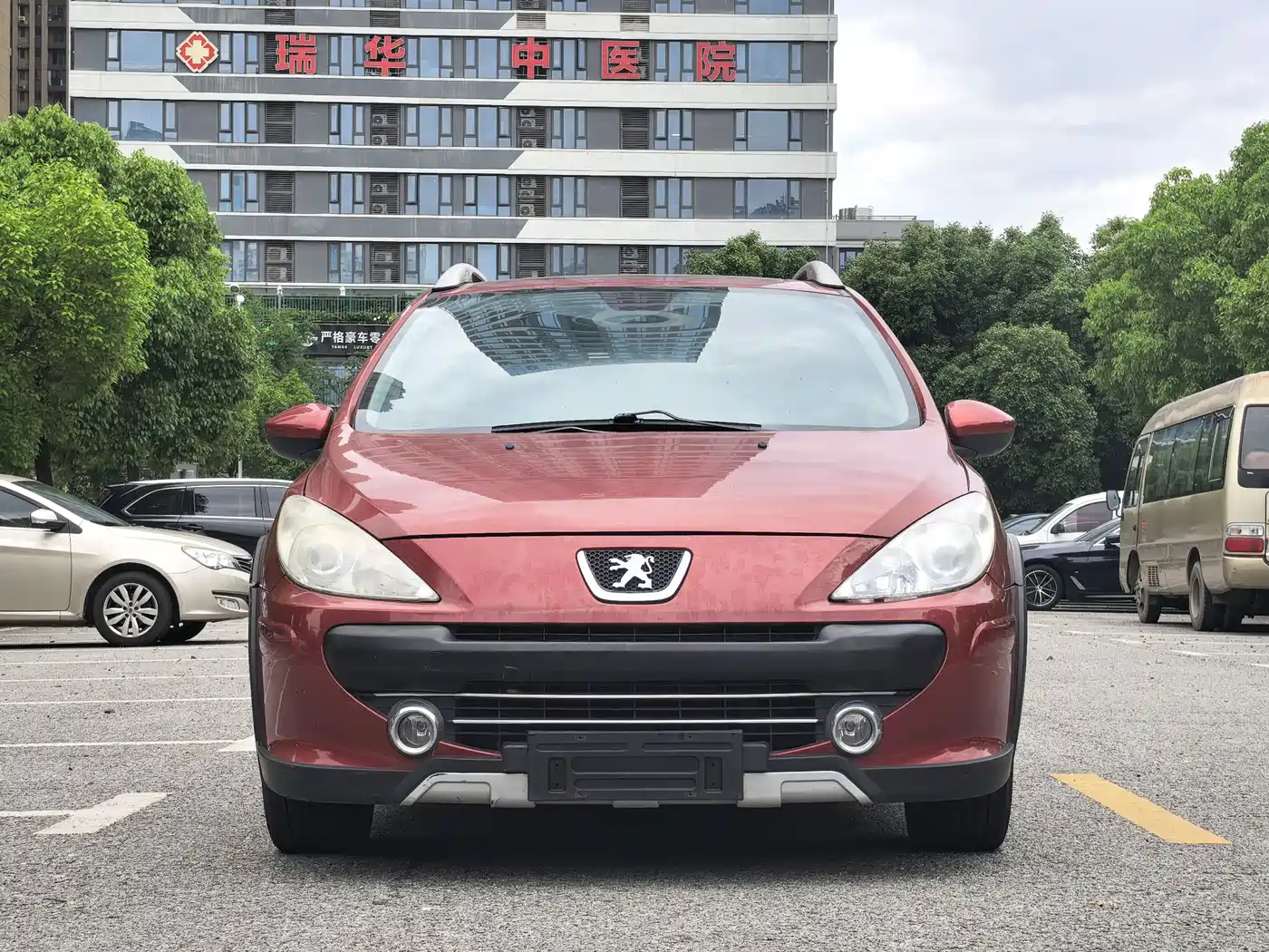 Peugeot 307 2013 1.6L Automatic CROSS фото 2