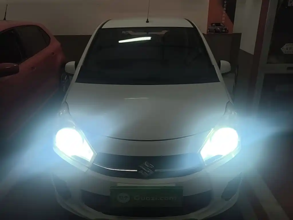 2016 Suzuki Alto