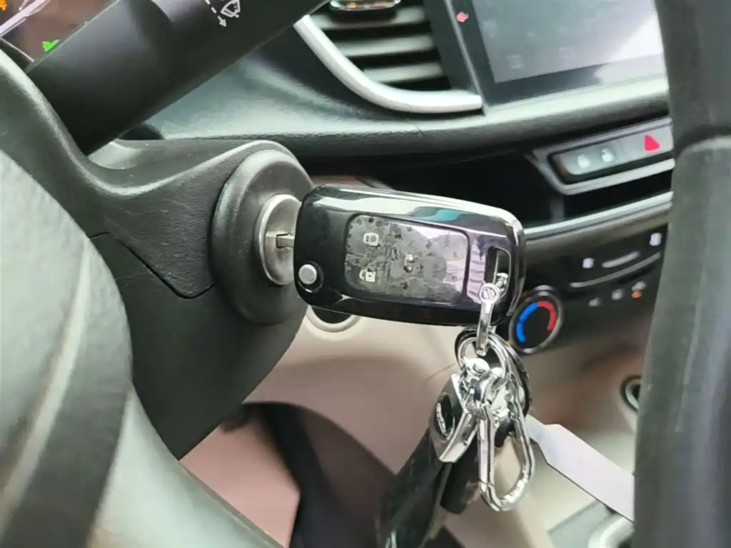 Buick Excelle 2017 15N Automatic Elite фото 9