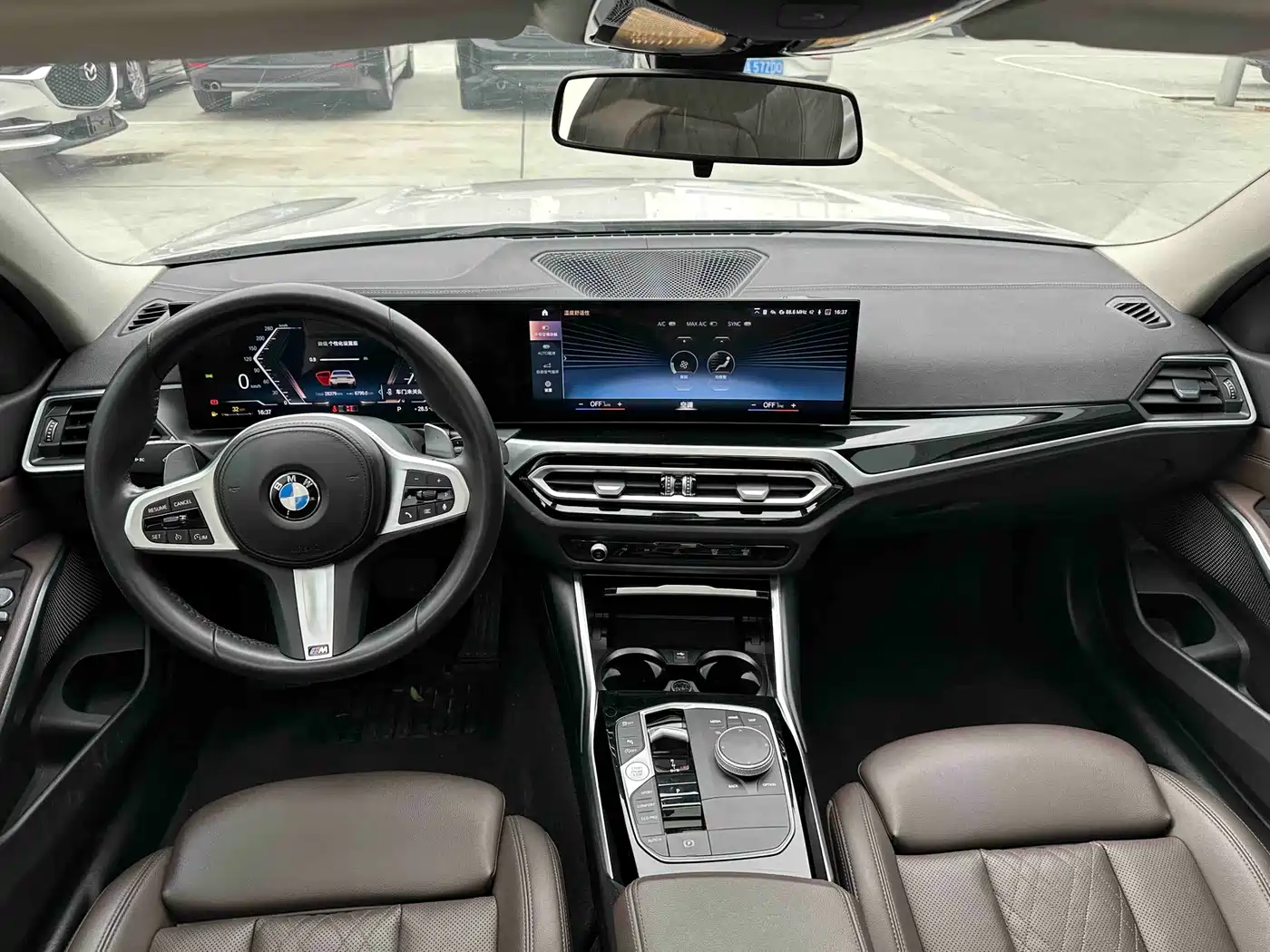 BMW 3 Series 2023 320Li M Sport Package фото 8